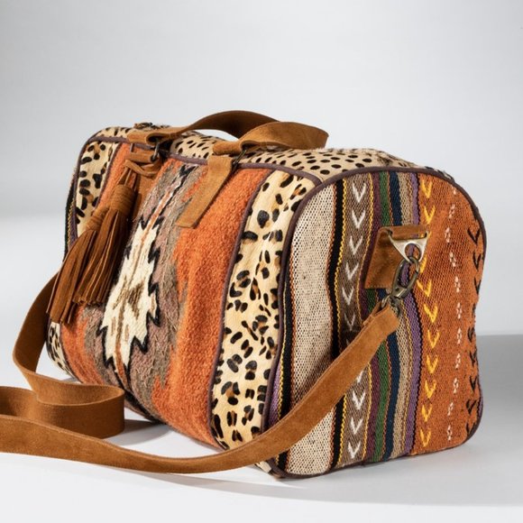 Boho Exotic Leopard Pattern Weekender Duffel Bag - Picture 5 of 15